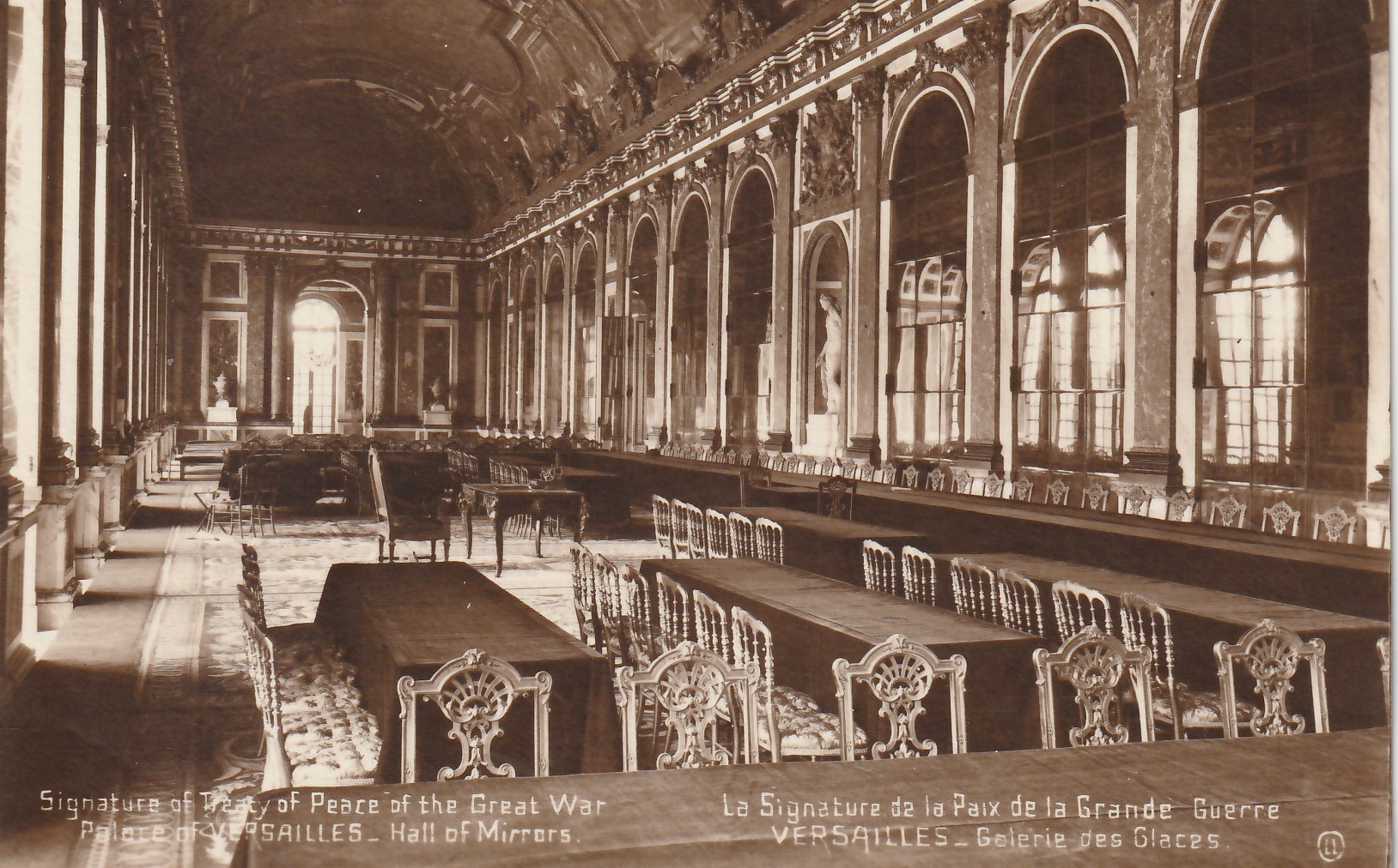 1919.01.28 A VERSAILLES.jpg