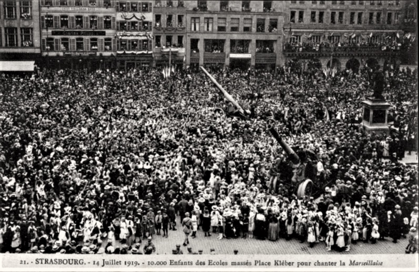 STRASSBURG Manipulation des enfants.jpg